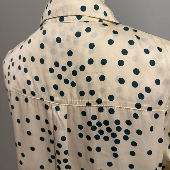 Francesca’s Audrey Parks Satin Button Down Blouse in Cream & Forest Green - Picture 4 of 9